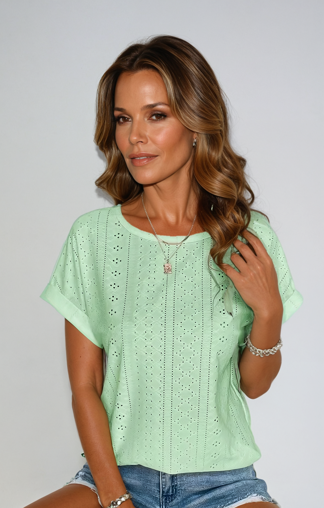 Eyelet Top - Losjes Model - Ronde Hals - Top met korte mouwen - Dameskleding-Boetiek Moda