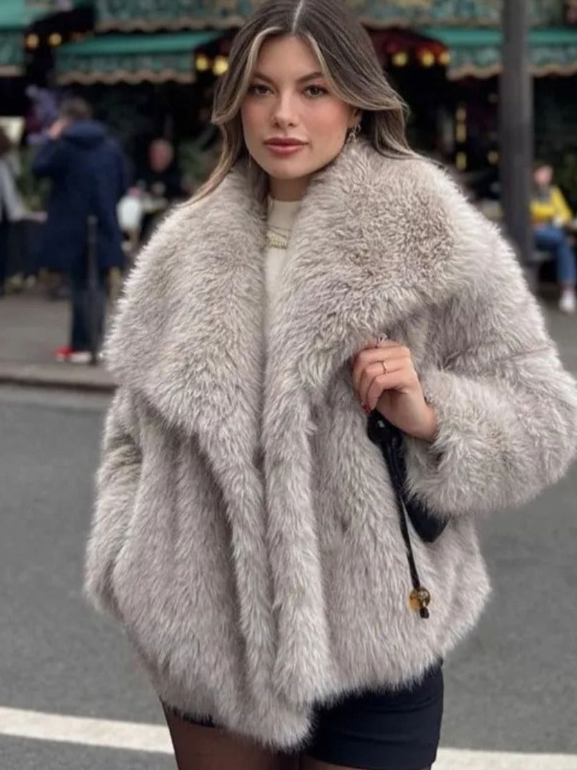 Faux Bontjas | Kort | Pluizig | Jas met Nepbont | Winterjassen en Jacks voor Vrouwen-Boetiek Moda