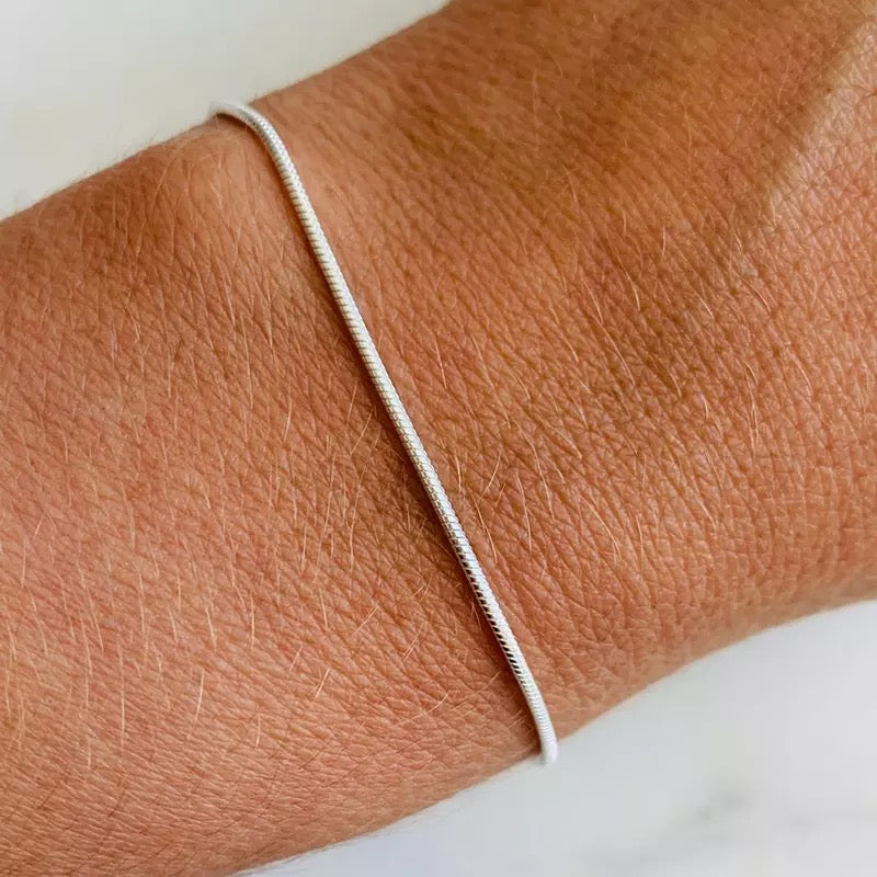 Fijne Armband - Zilver en goud - Slangenketting - Dunne armband - Damesjuwelen-Boetiek Moda