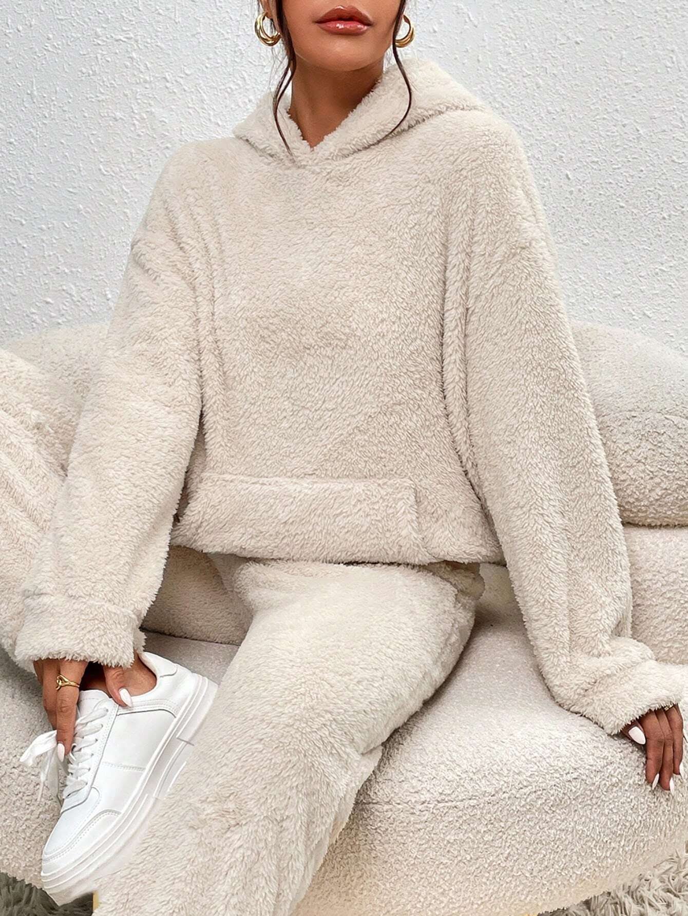 Fleece Loungewear - Tweedelige loungeset voor dames met hoodie en joggingbroek-Boetiek Moda