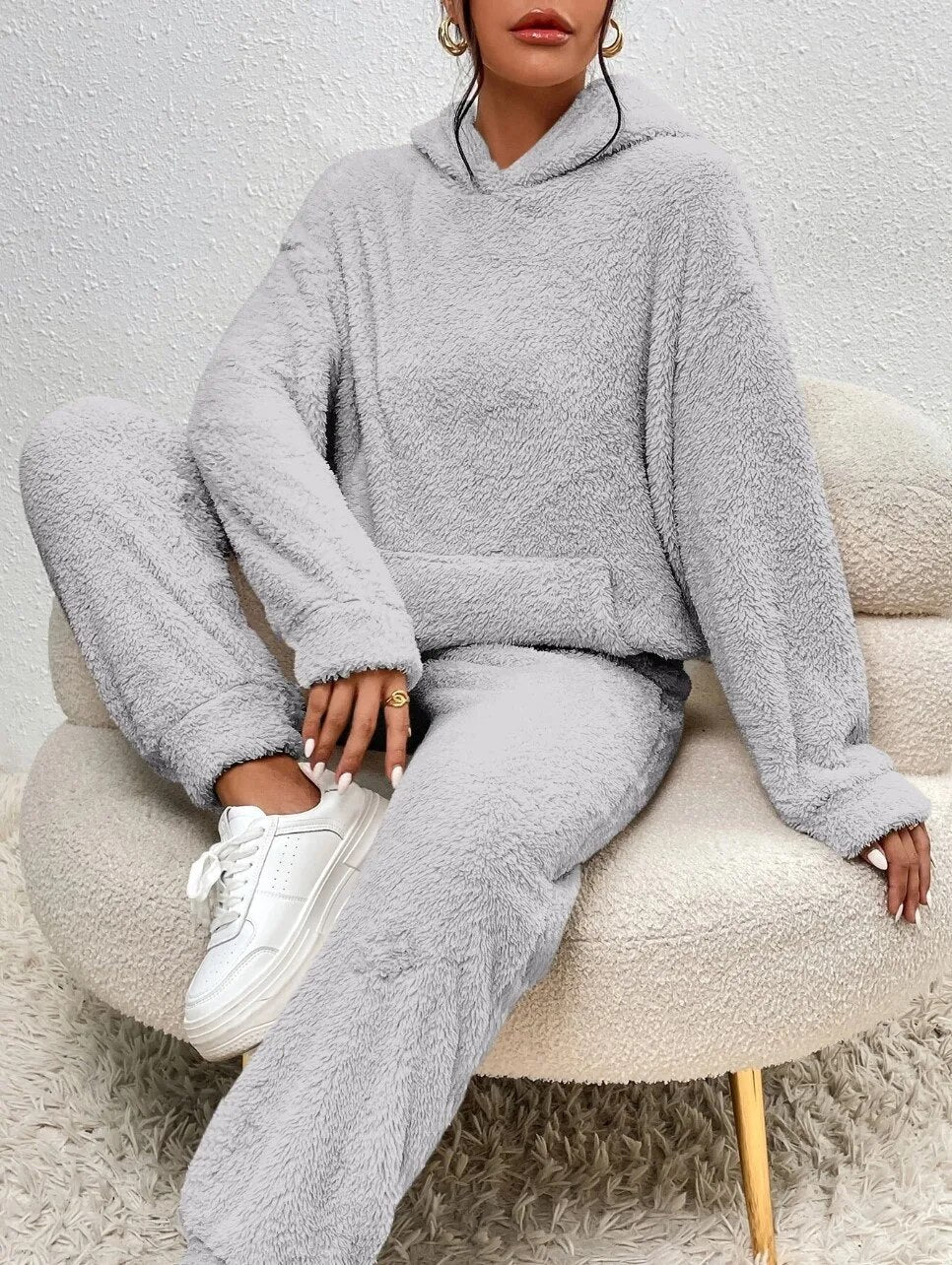 Fleece loungewear | Comfortabel | Teddyfleece | Hoodie en joggingbroek set | Loungewear voor dames-Boetiek Moda