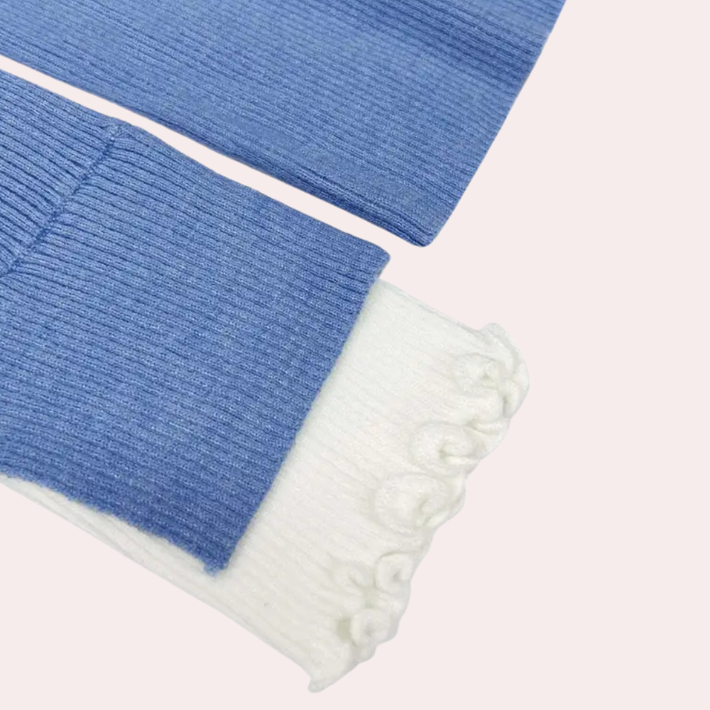 Gebreide trui | Ribbelsteek | Blauw | Trui met hoge hals | Dameskleding-Boetiek Moda