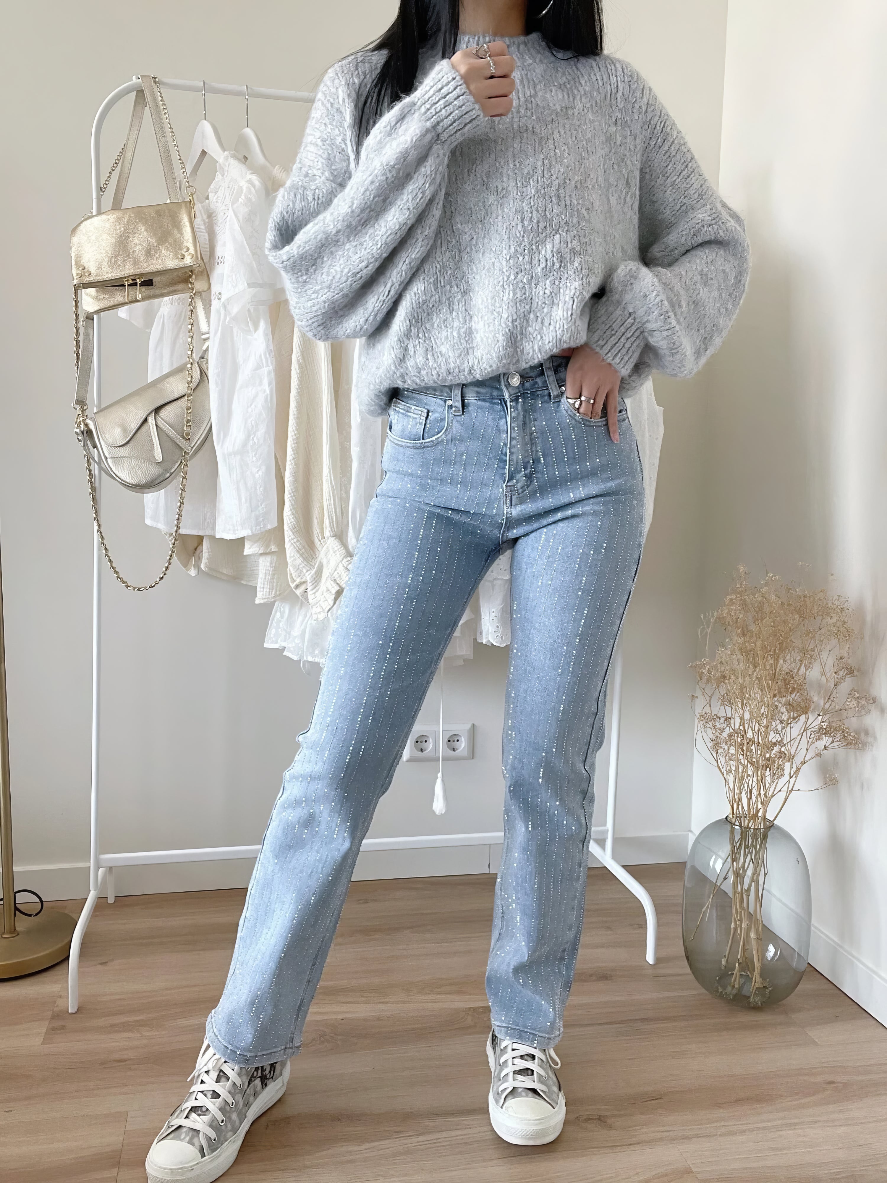 Glitterjeans - Damesjeans met hoge taille en rechte pijpen in lichtblauw-Boetiek Moda