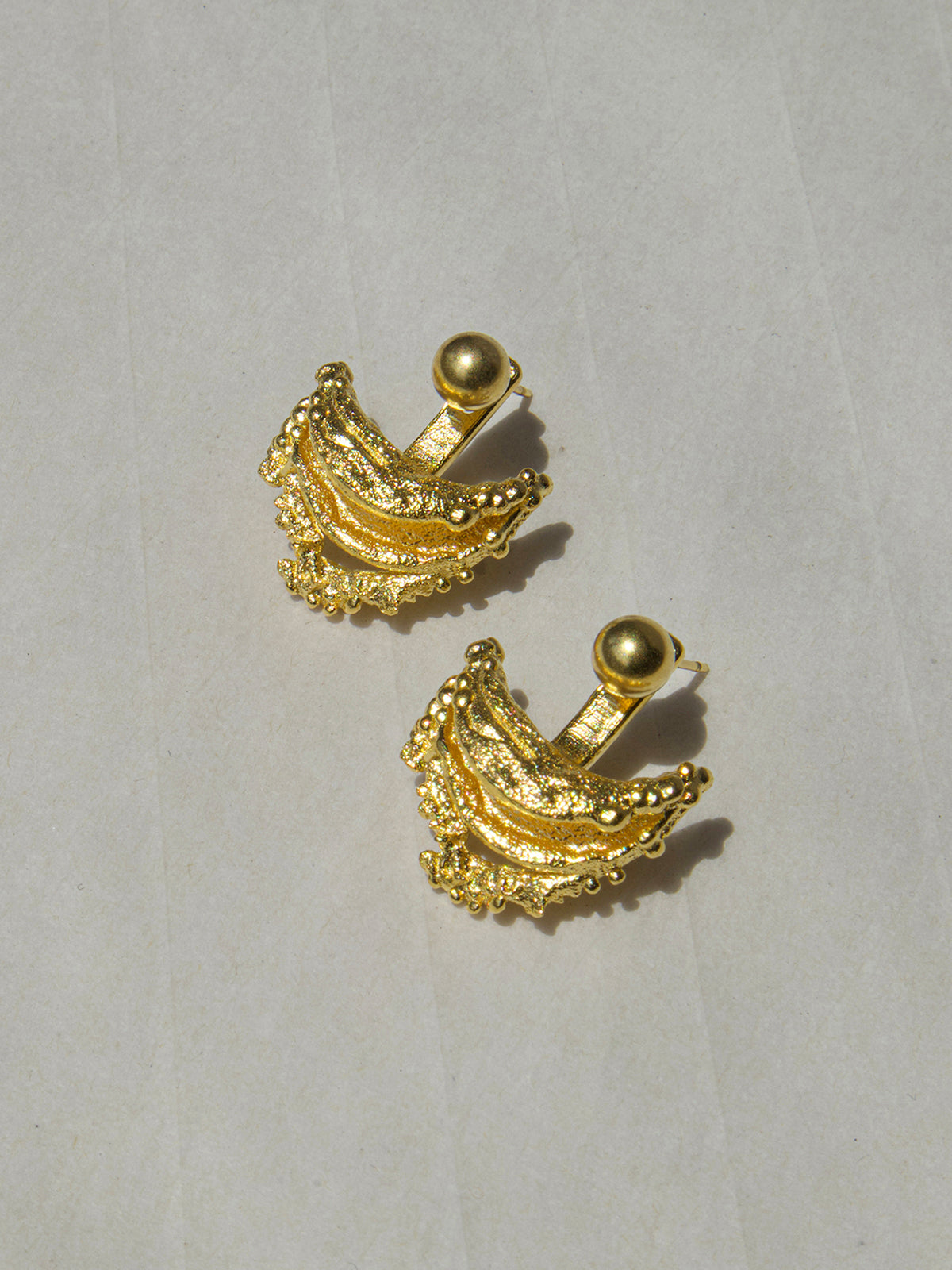 Gouden oorbellen - Oorbellen voor dames met studs aan de voor- en achterkant-Boetiek Moda