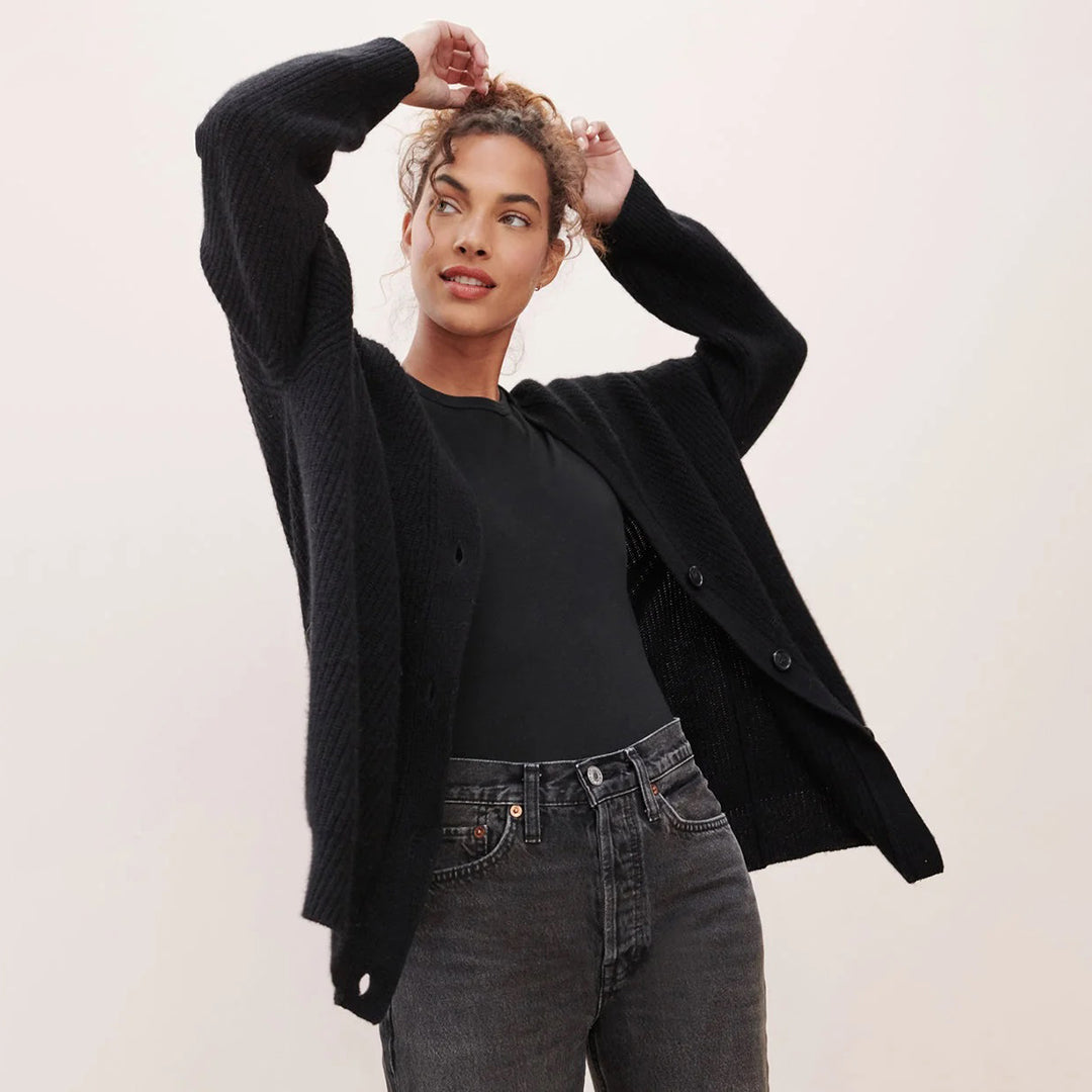 Kasjmier Vest - Oversized gebreid vest met V-hals voor dames-Boetiek Moda