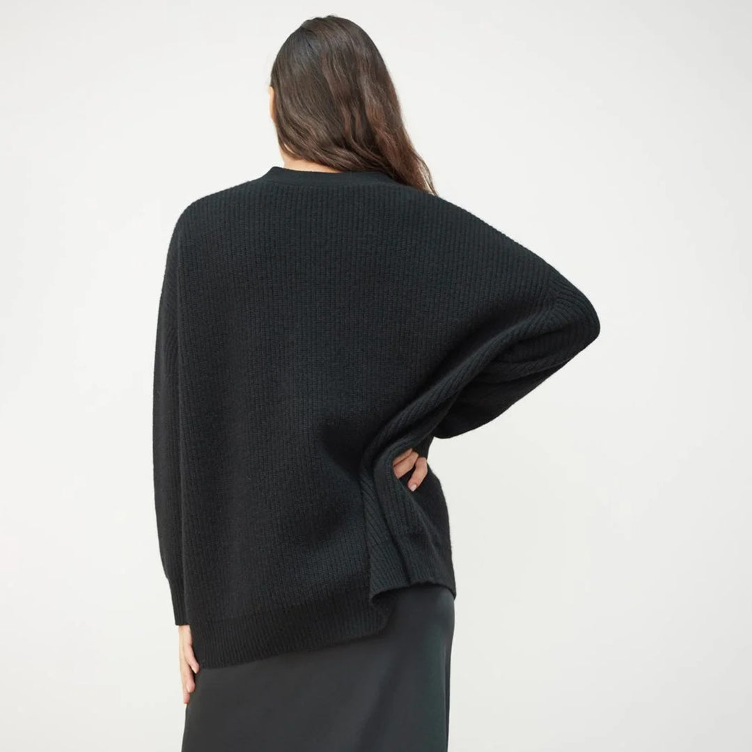 Kasjmier Vest - Oversized gebreid vest met V-hals voor dames-Boetiek Moda