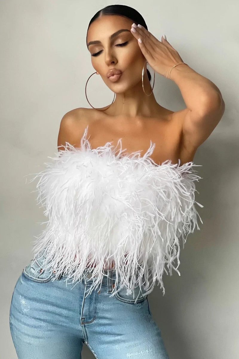 Katrine Feather Top | Stijlvolle veren crop top is een toptrend dit jaar-Boetiek Moda