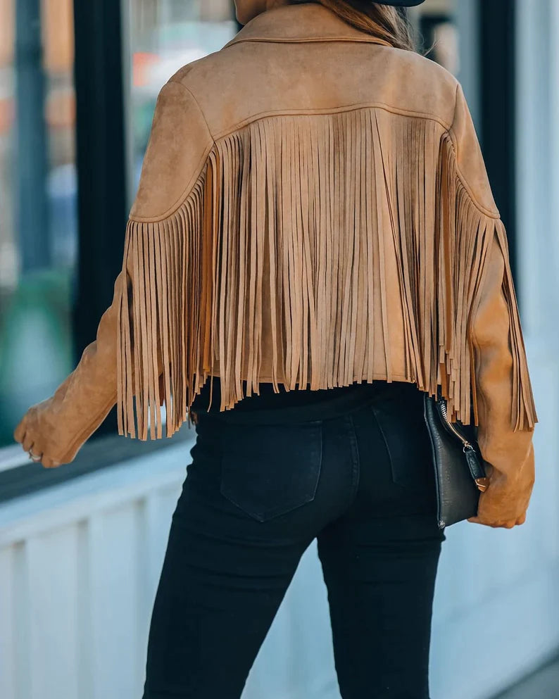 Kelly Tassel Jacket | Geef je outfit wat extra's met dit trendy kwastenjasje.-Boetiek Moda