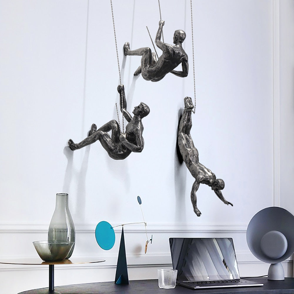 Klimmende Man Wandkunst | Hangend | Metaal | Wanddecoratie voor Woonkamer | Wanddecoratie-Boetiek Moda