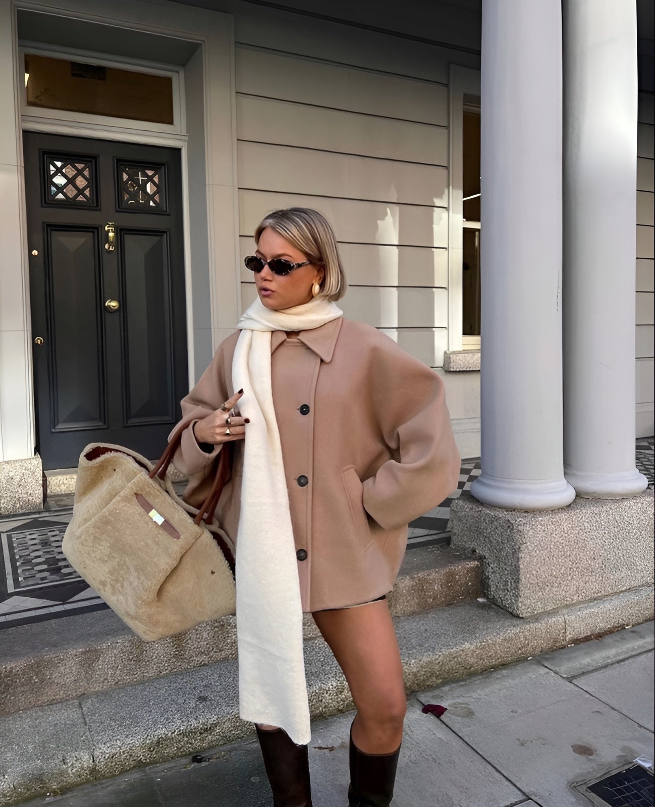 Korte wollen mantel | Enkelborstig | Oversized | Winter Trench Coat | Dameskleding-Boetiek Moda