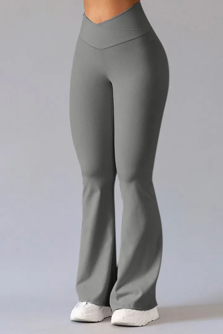 Leggings met uitlopende pijpen - Leggings voor dames met V-taille en hoge taille-Boetiek Moda