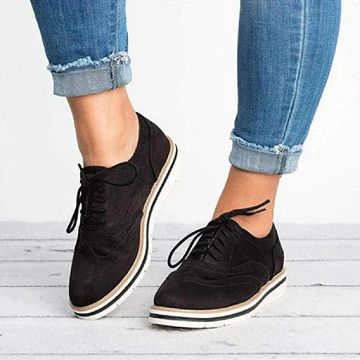 Leren Schoenen - Vrouwenmode Vrijetijdsschoenen met veters Sneakers-Boetiek Moda