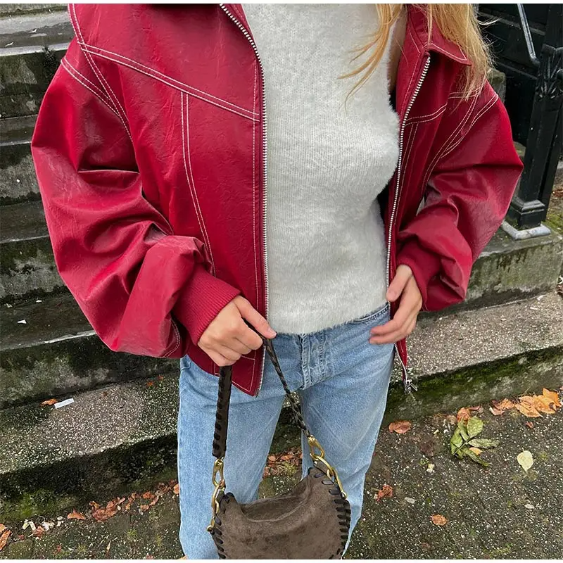 Oversized Bomberjack - Rood bomberjack van imitatieleer voor dames-Boetiek Moda