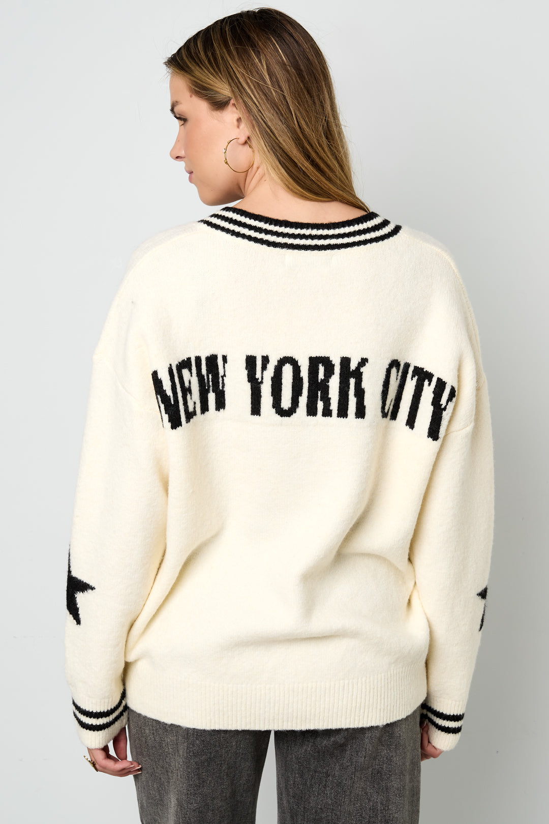 Oversized Trui | NYC | V-hals | Gebreide trui | Damesbreigoed-Boetiek Moda