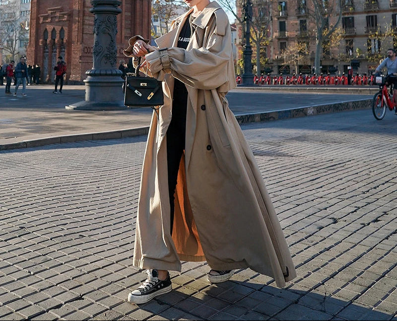 Oversized trenchcoat - Lange trenchcoat met dubbele knoopsluiting voor dames-Boetiek Moda