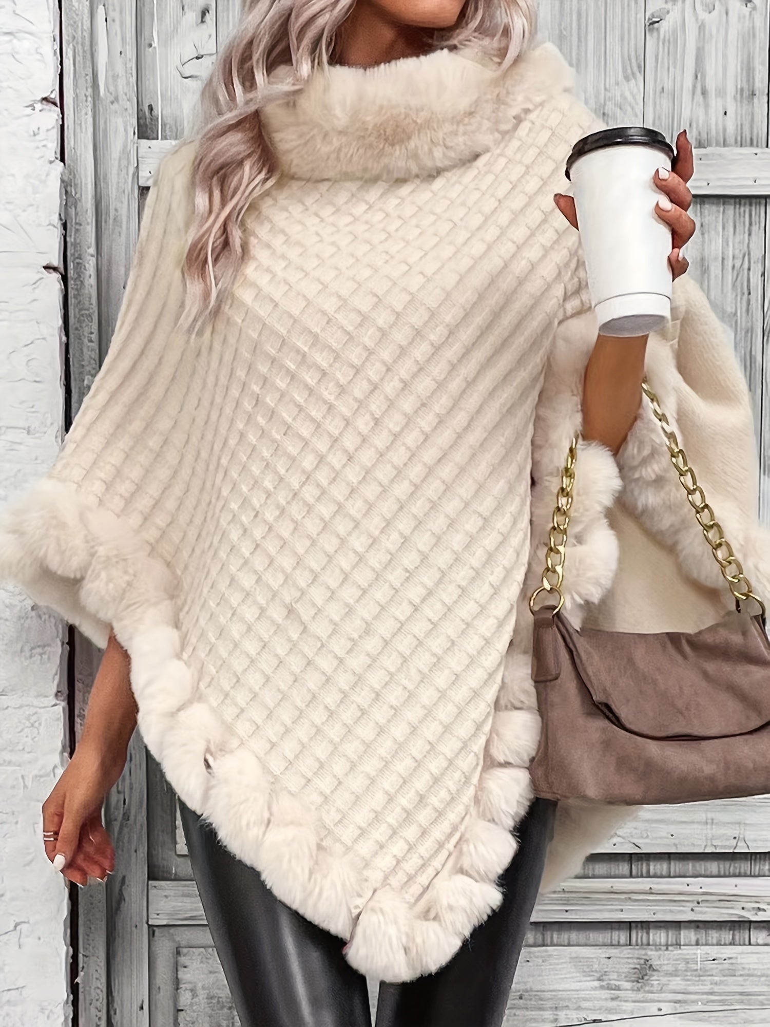 Poncho van bont - Stijlvol - Bont - Gebreide Poncho - Dameskleding-Boetiek Moda