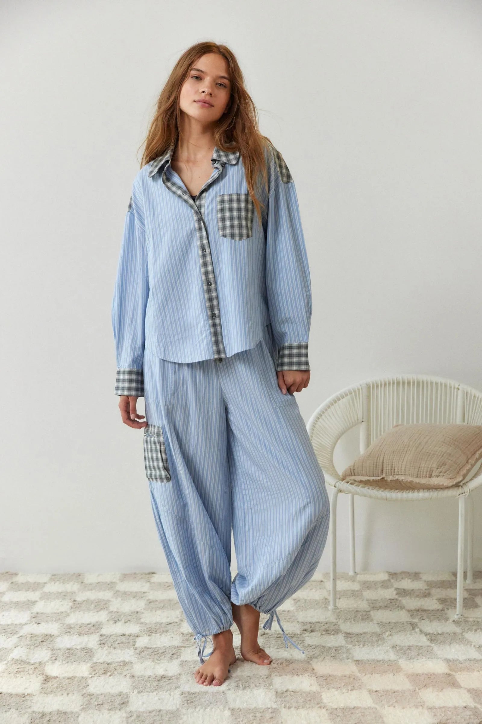 Pyjamaset - Dames pyjamaset met lange mouwen van katoen met ruitjesmotief-Boetiek Moda