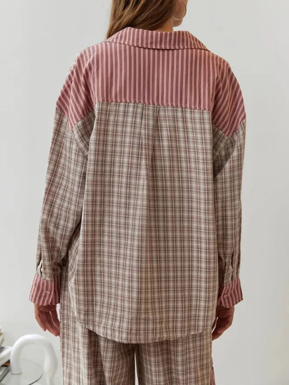 Pyjamaset - Dames pyjamaset met lange mouwen van katoen met ruitjesmotief-Boetiek Moda
