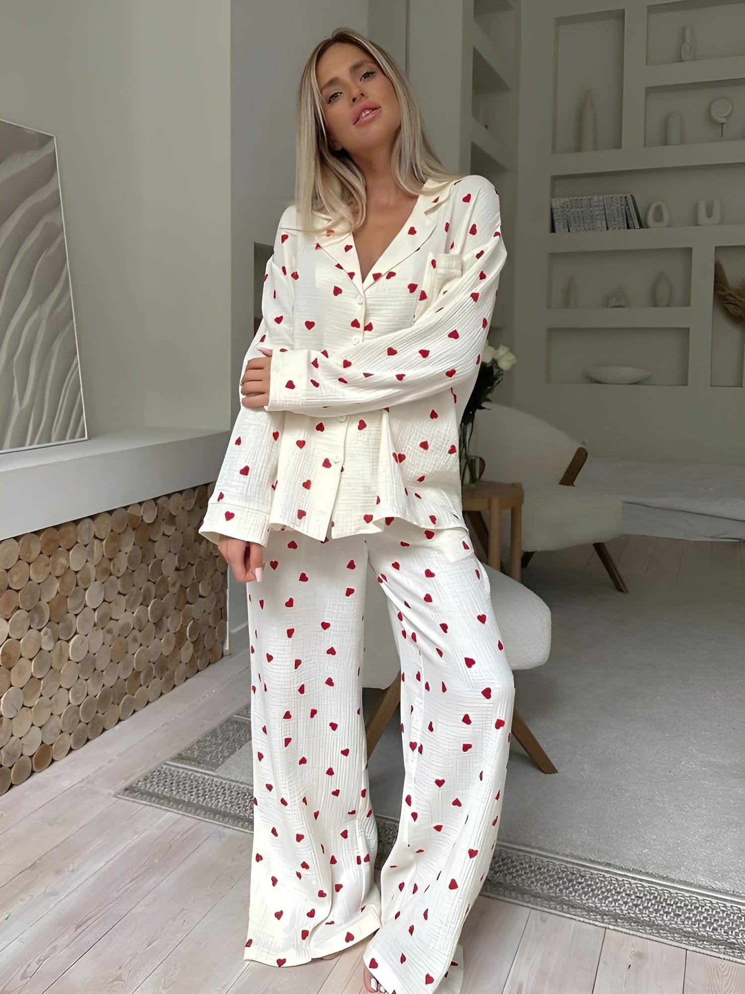 Pyjamaset - Dameslinnen lange mouwen Pyjama met hartjesprint-Boetiek Moda