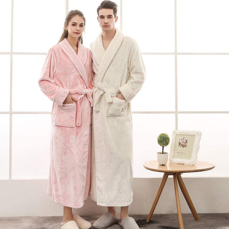 Quinna Long Bathrobe | Zachte en gezellige badjas die u warm houdt tijdens de kille winter.-Boetiek Moda