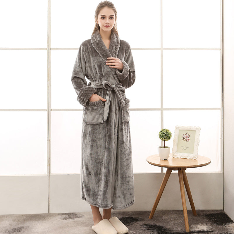 Quinna Long Bathrobe | Zachte en gezellige badjas die u warm houdt tijdens de kille winter.-Boetiek Moda