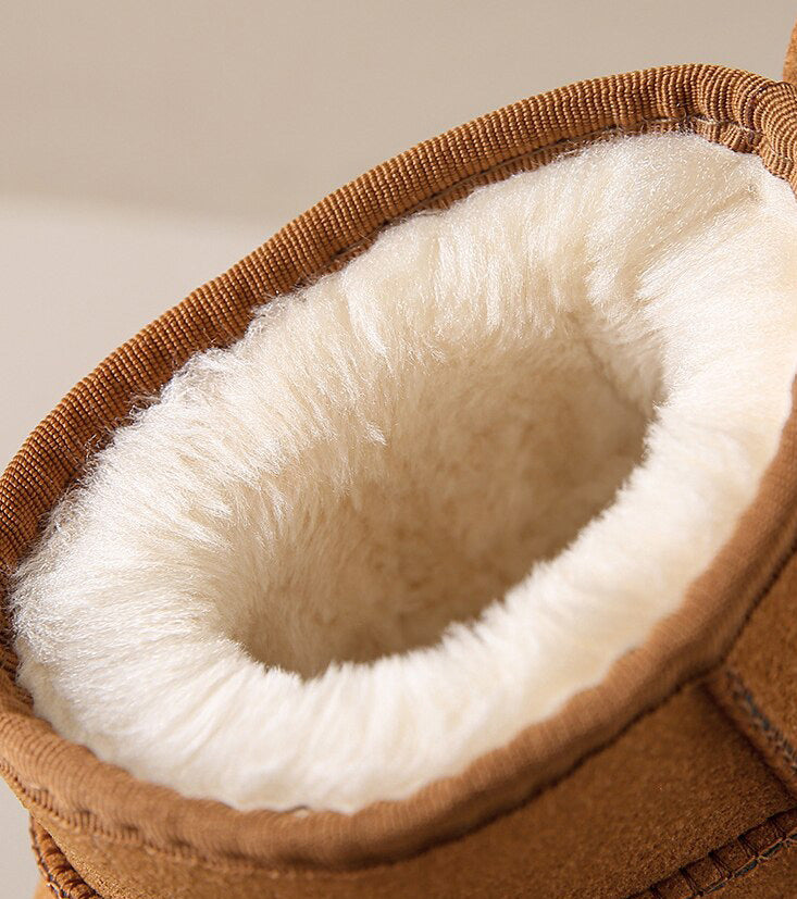 Winterlaarzen - Instapmodel - Met bontvoering - Enkellaarzen - Dameslaarzen-Boetiek Moda