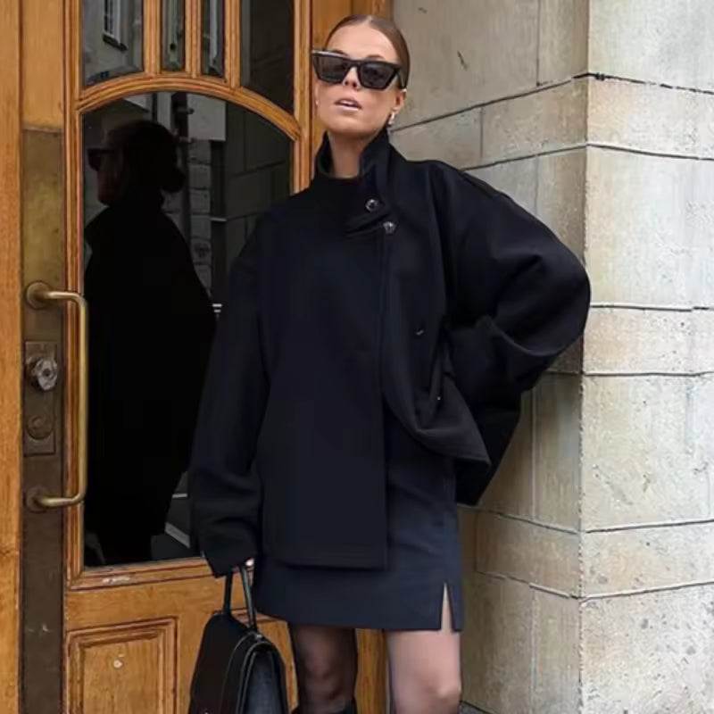 Wollen Jas - Vrouwen Korte Oversized Trenchcoat voor Herfst-Boetiek Moda