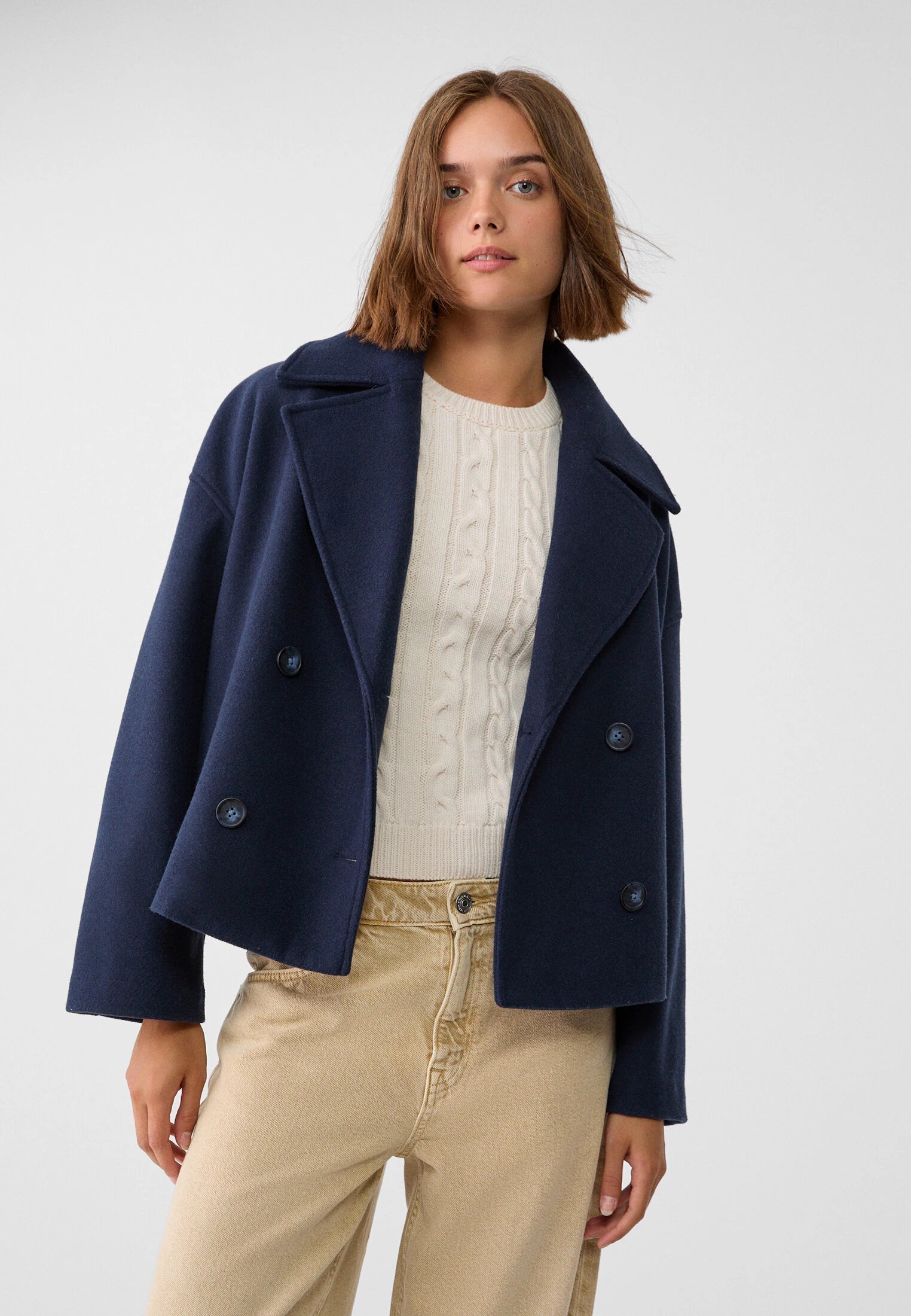Wollen jas - Dames jas met dubbele knoopsluiting en korte wollen trenchcoat-Boetiek Moda